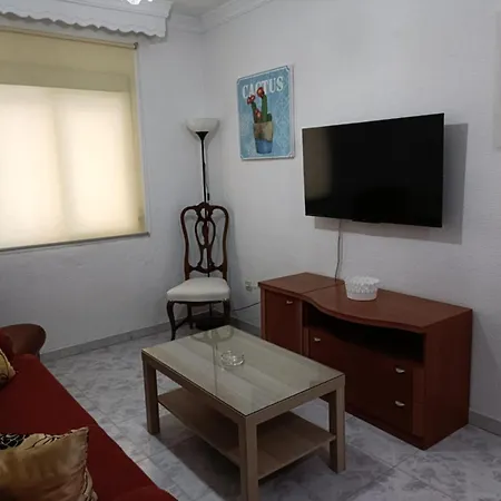 Candari Playa En קדיז