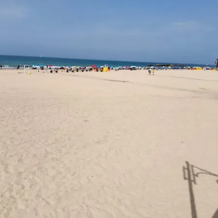 Апартаменти Candari Playa En Кадіс