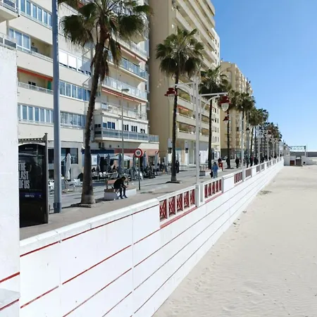 Candari Playa En Appartamento Cadice