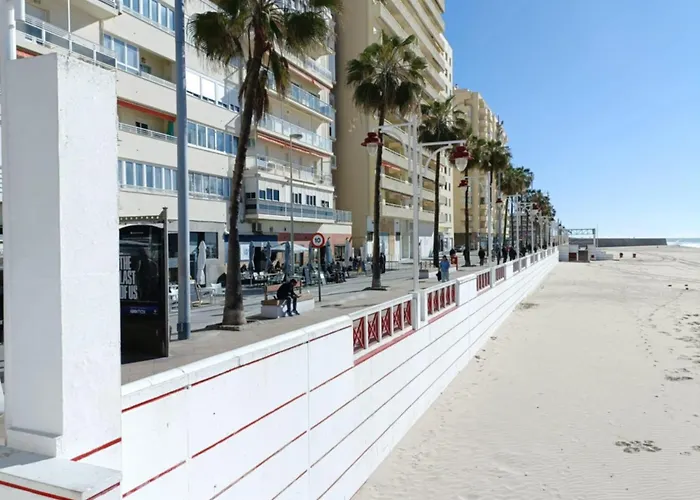 Candari Playa En Appartamento Cadice